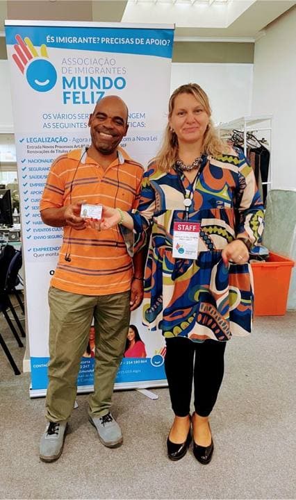 Associado da Mundo Feliz com o título de residência aprovado